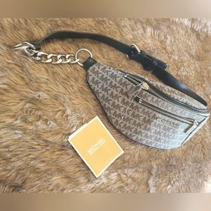 MK Mott waistpack